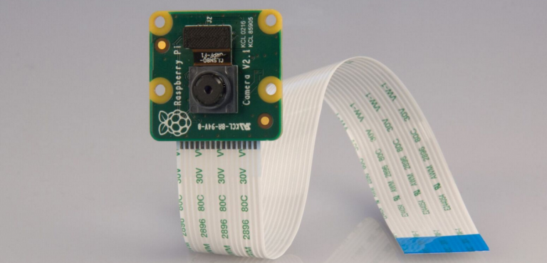 Nueva cámara de 8MPx para la Raspberry Pi.