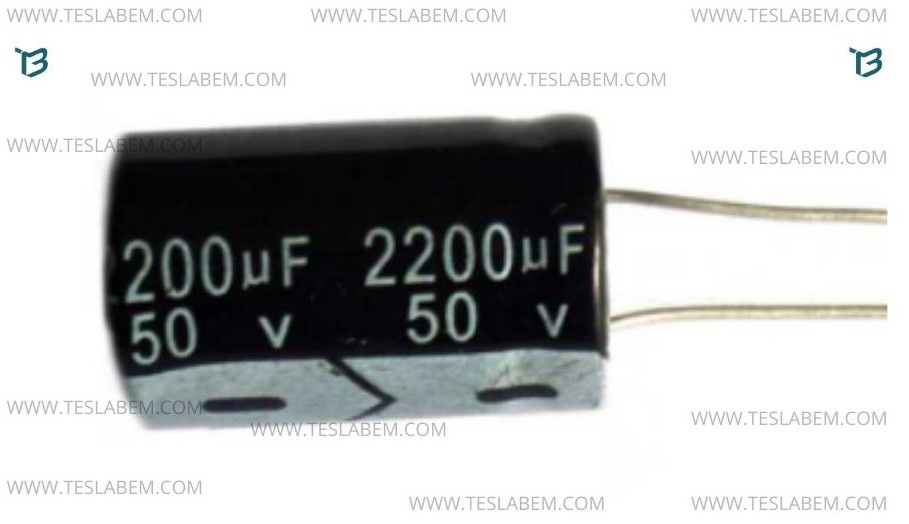 CAPACITOR ELECTROLITICO RADIAL, DE 2200