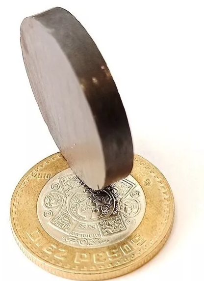 iman de ferrita.30x5mm