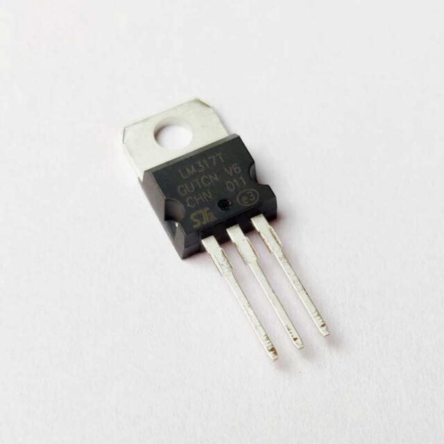 REGULADOR DE VOLTAJE AJUSTABLE LM317T TO-220